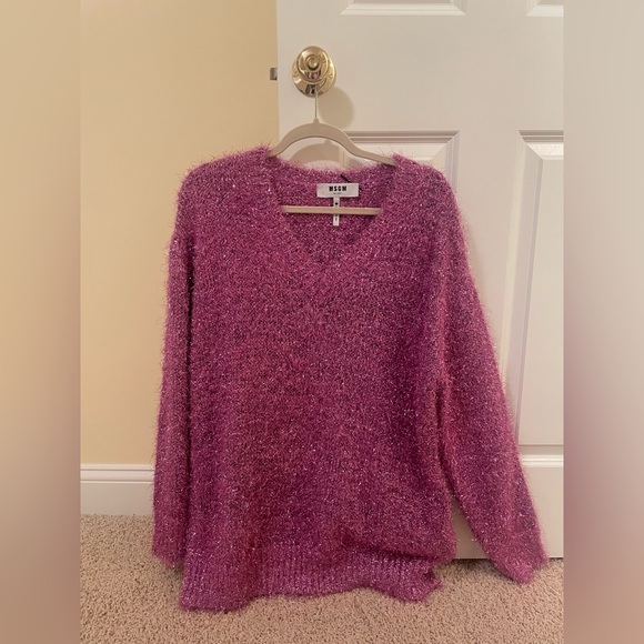 Sweater - Picture 3 of 4